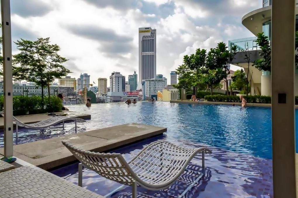 Pool World At Robertson Pangsapuri Kuala Lumpur